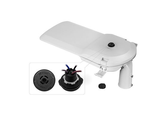 イーグル GEN4 IP66 IK09 190LM/W 40W LEDストリートライト SAA CB CE ENEC Zhaga-D4i 承認 10 年間の保証 公共照明
